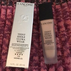 New Lancôme Foundation 110 Ivory Ultra Wear